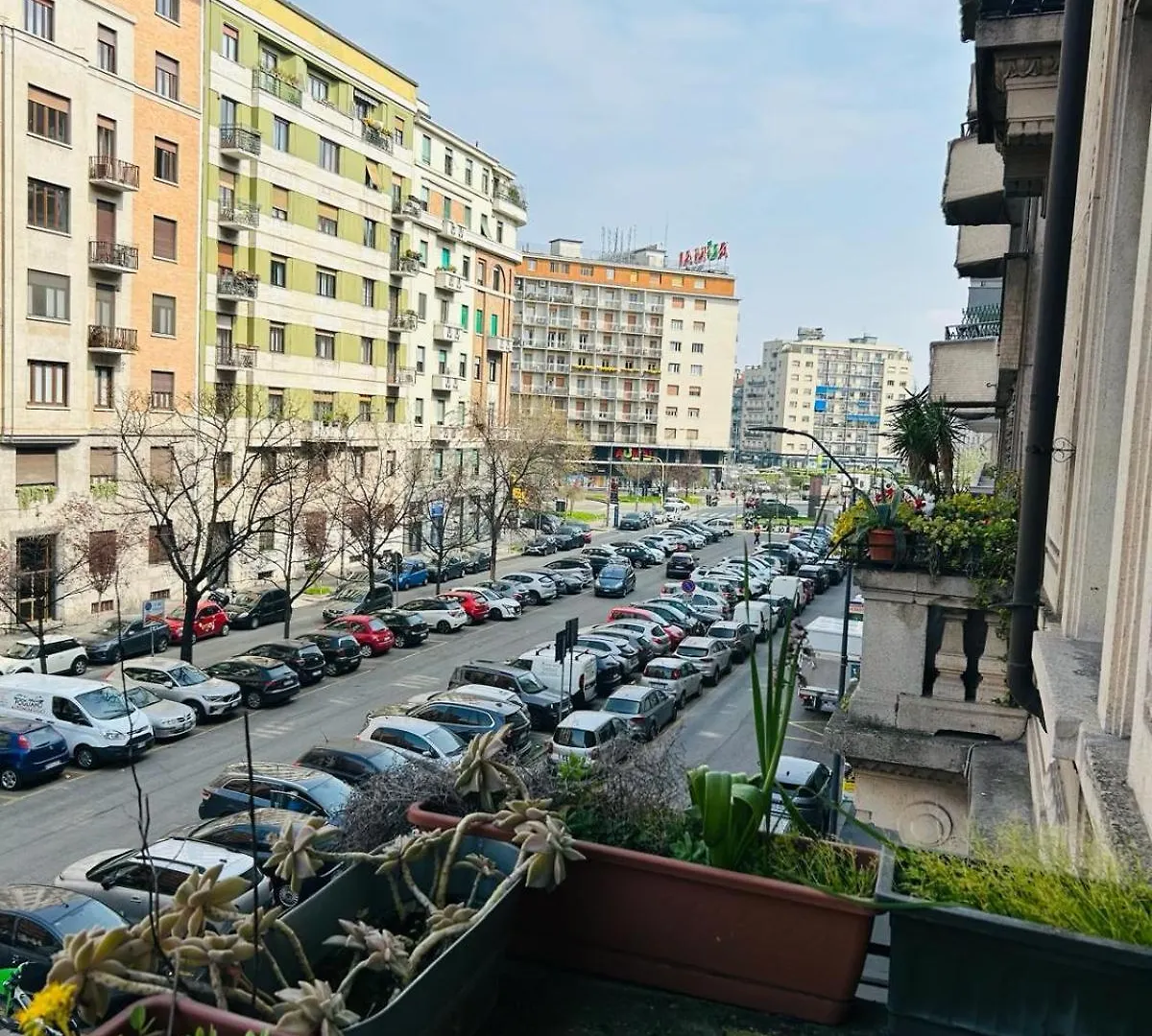 Easy Room Italy Grand Apartments Milan